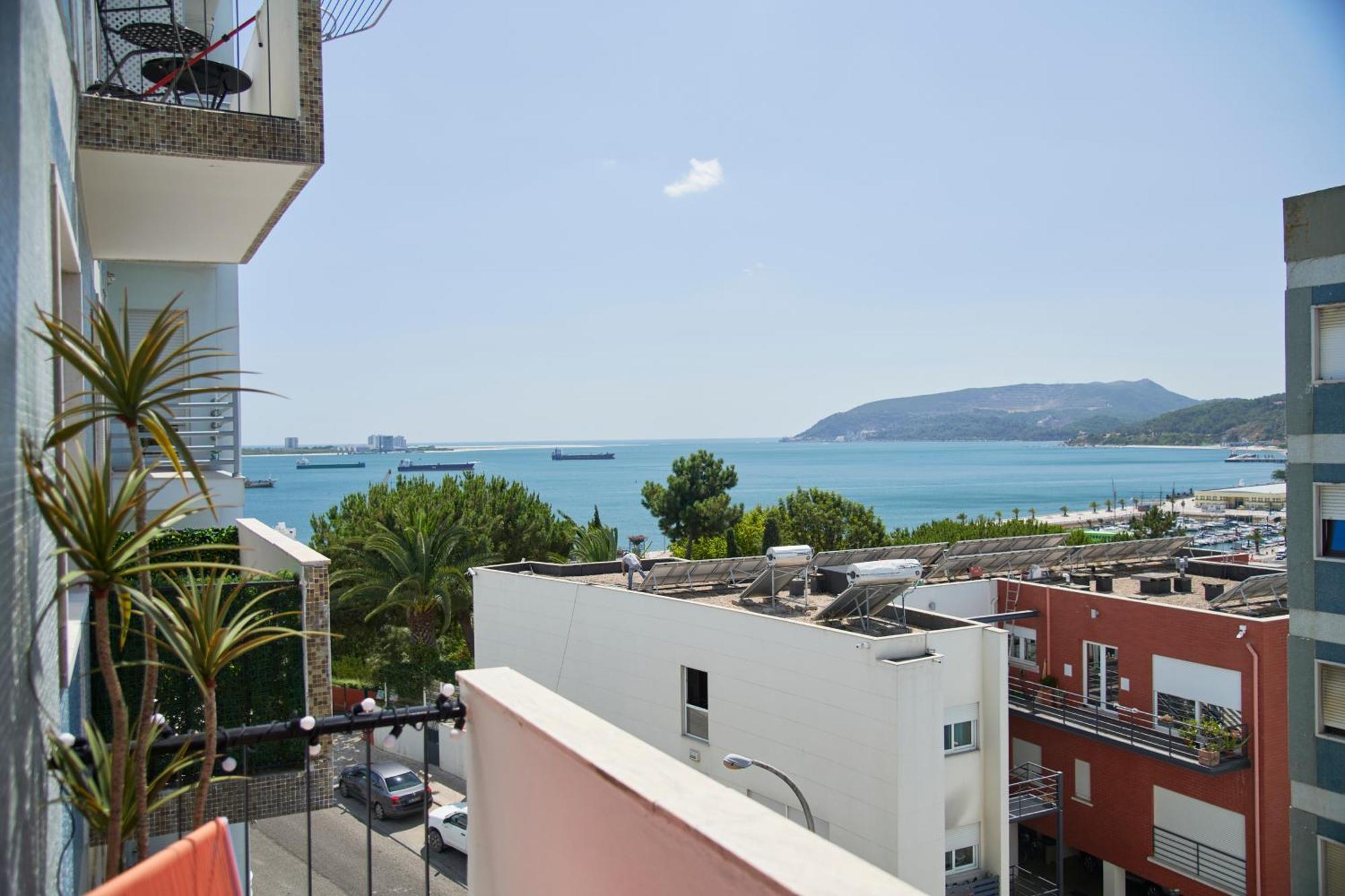 Sunset Bay View, Renovated Apt, By Timecooler Setubal Luaran gambar